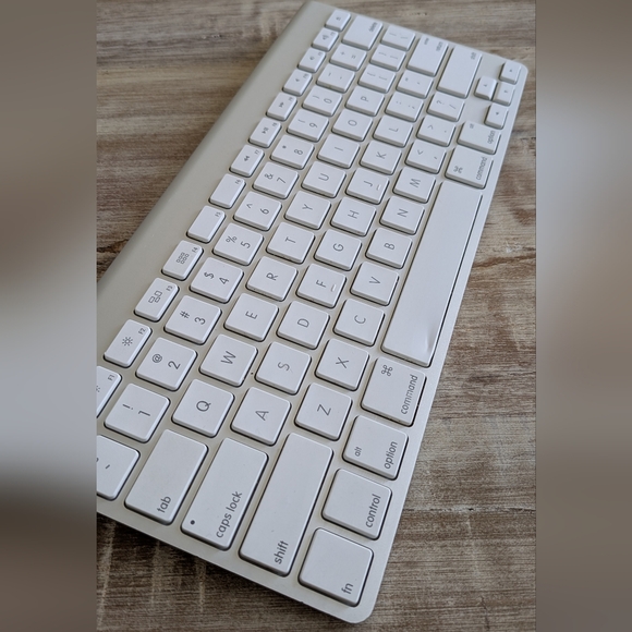 Apple Magic Keyboard - Picture 2 of 10
